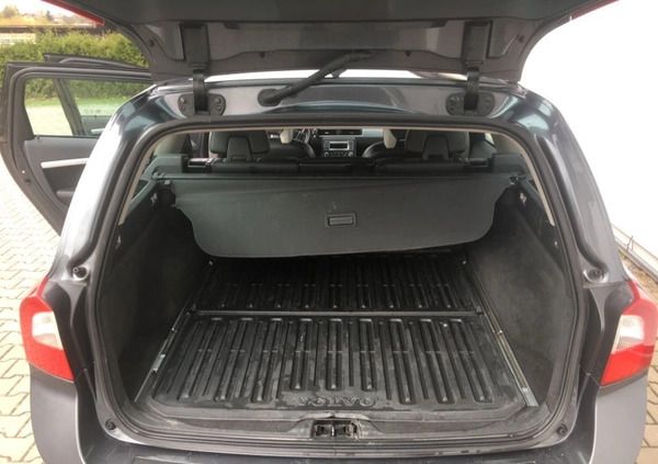 Volvo V70 cena 28900 przebieg: 260000, rok produkcji 2011 z Brok małe 277
